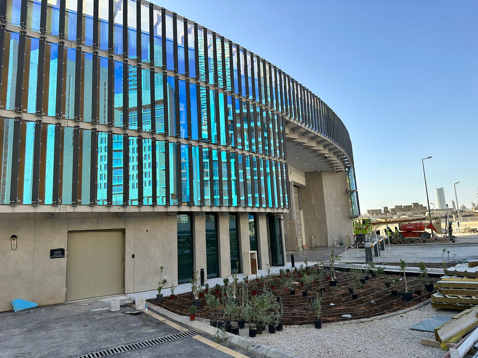 How Commercial Landscaping Improves Customer Experience